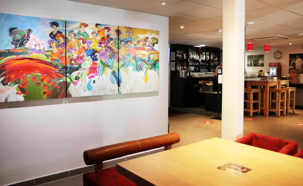 Bruguieres Le Quarre Hotel Bistrot מראה חיצוני תמונה